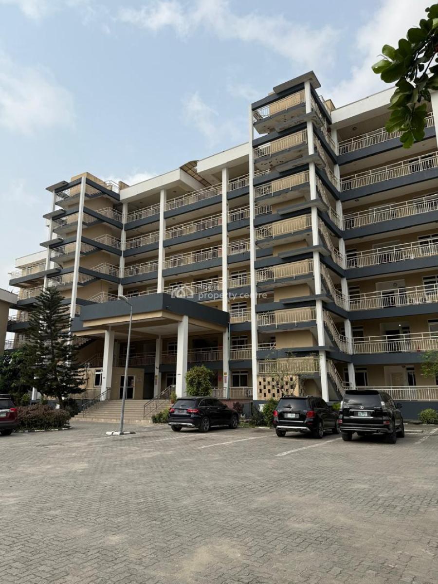 Waterfront 3-bedroom Flat with Pool, Jetty & 24hrs Power, Lekki Phase 1, Lekki Phase 1, Lekki, Lagos, Flat / Apartment for Rent