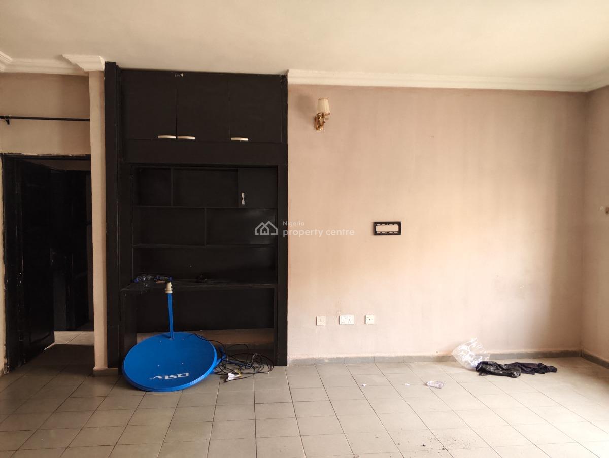2 Bedrooms Flat, Ebitu-ukiwe Street, Jabi, Abuja, Flat / Apartment for Rent