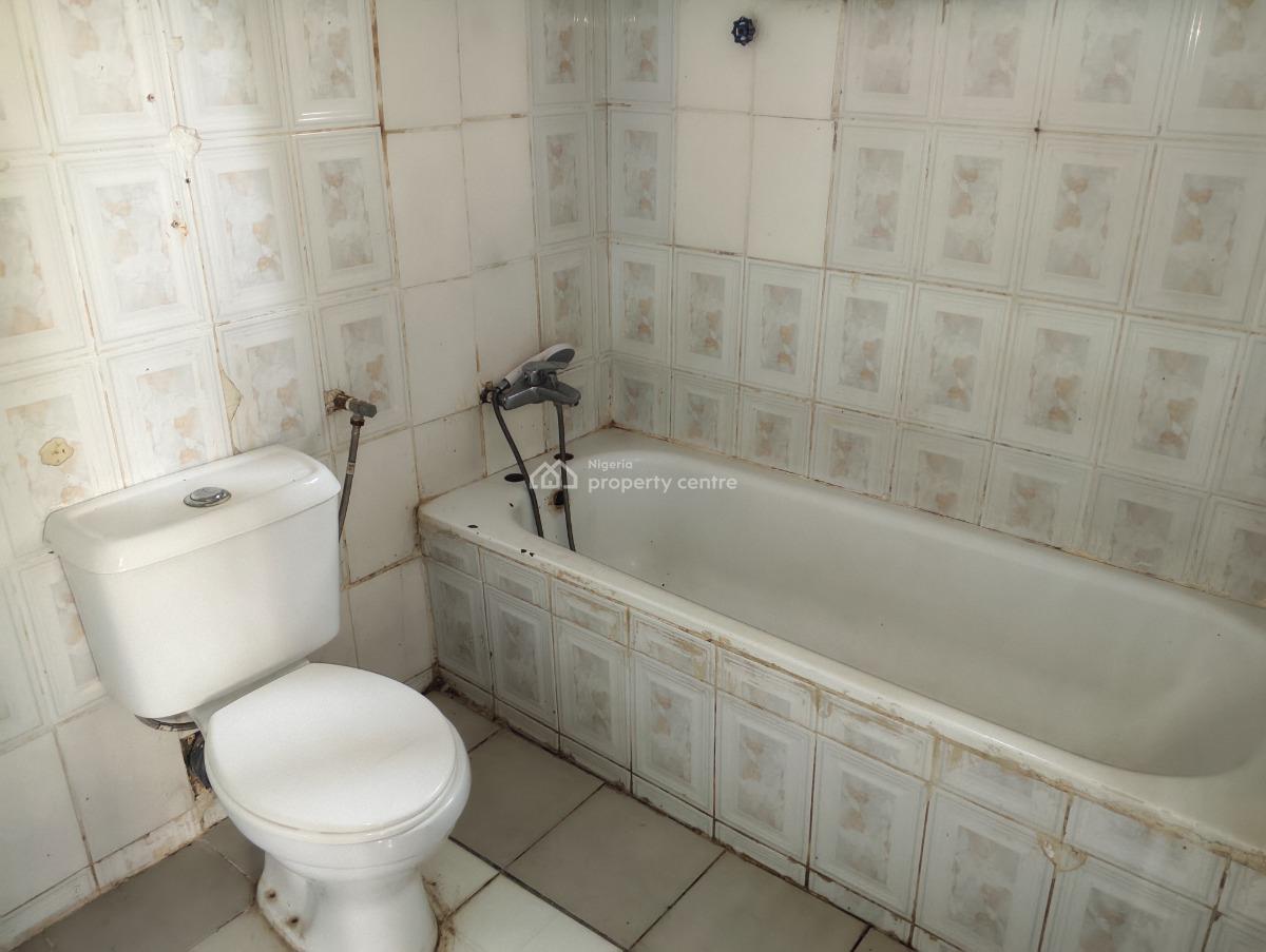 2 Bedrooms Flat, Ebitu-ukiwe Street, Jabi, Abuja, Flat / Apartment for Rent