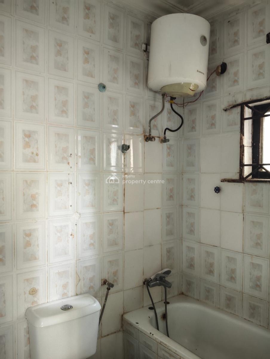 2 Bedrooms Flat, Ebitu-ukiwe Street, Jabi, Abuja, Flat / Apartment for Rent