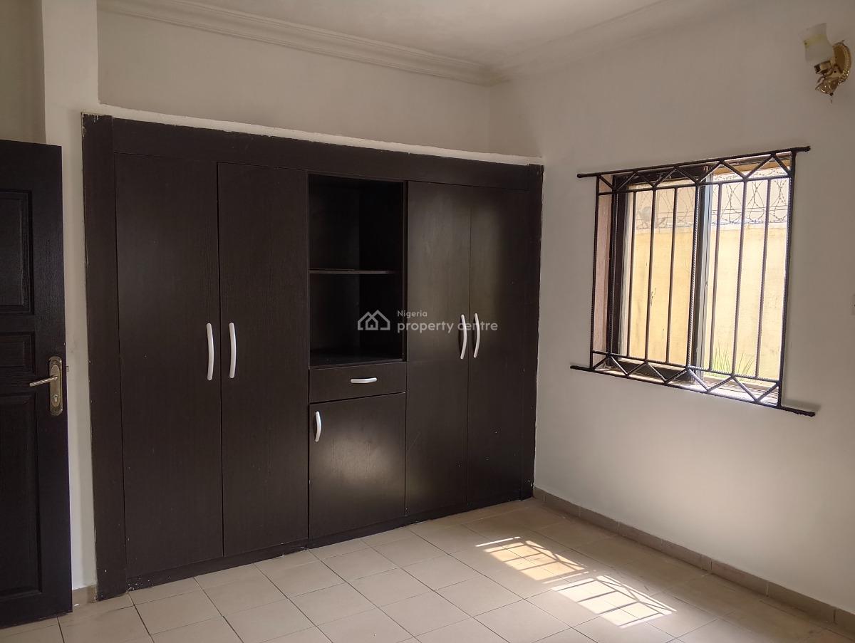 2 Bedrooms Flat, Ebitu-ukiwe Street, Jabi, Abuja, Flat / Apartment for Rent