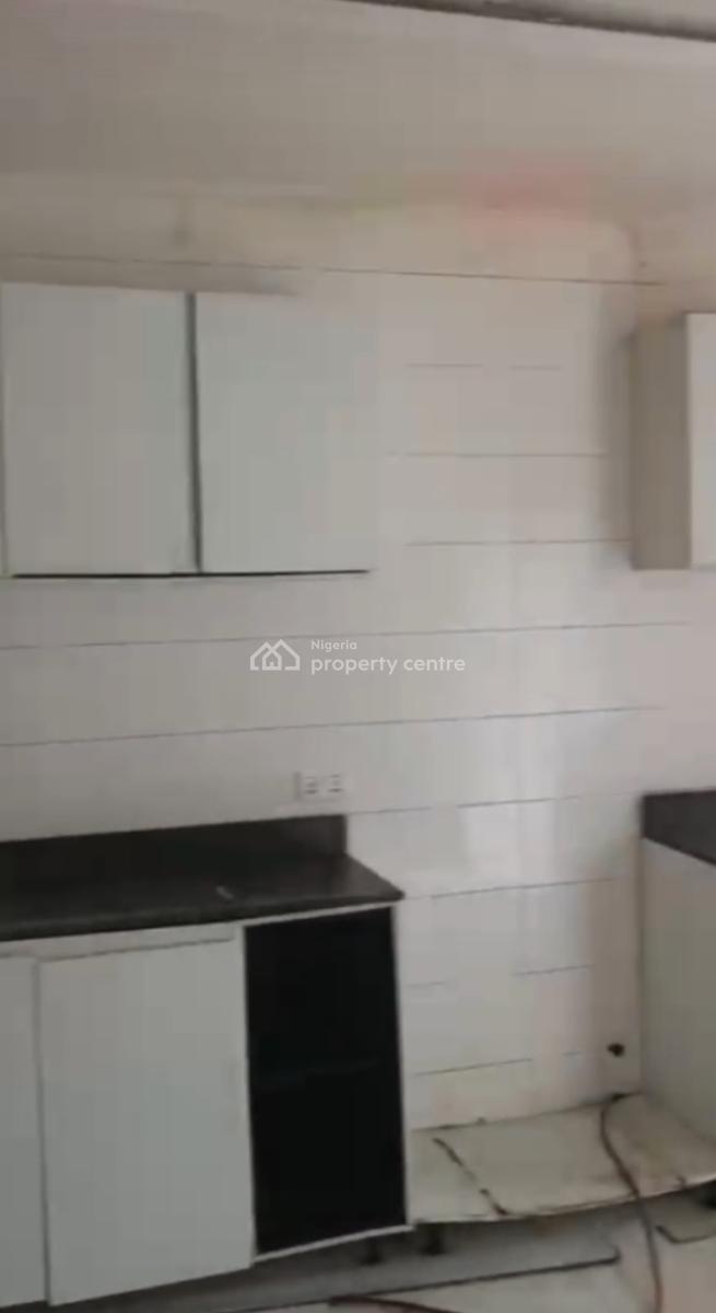 Semi Detached 4 Bedrooms Terrace Duplex Sunnyvale Axis, Tarred Road, Galadimawa, Abuja, Terraced Duplex for Rent