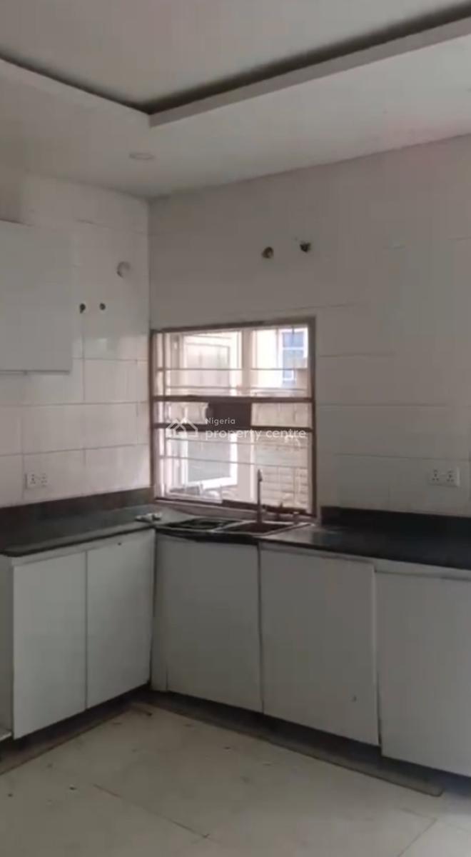 Semi Detached 4 Bedrooms Terrace Duplex Sunnyvale Axis, Tarred Road, Galadimawa, Abuja, Terraced Duplex for Rent