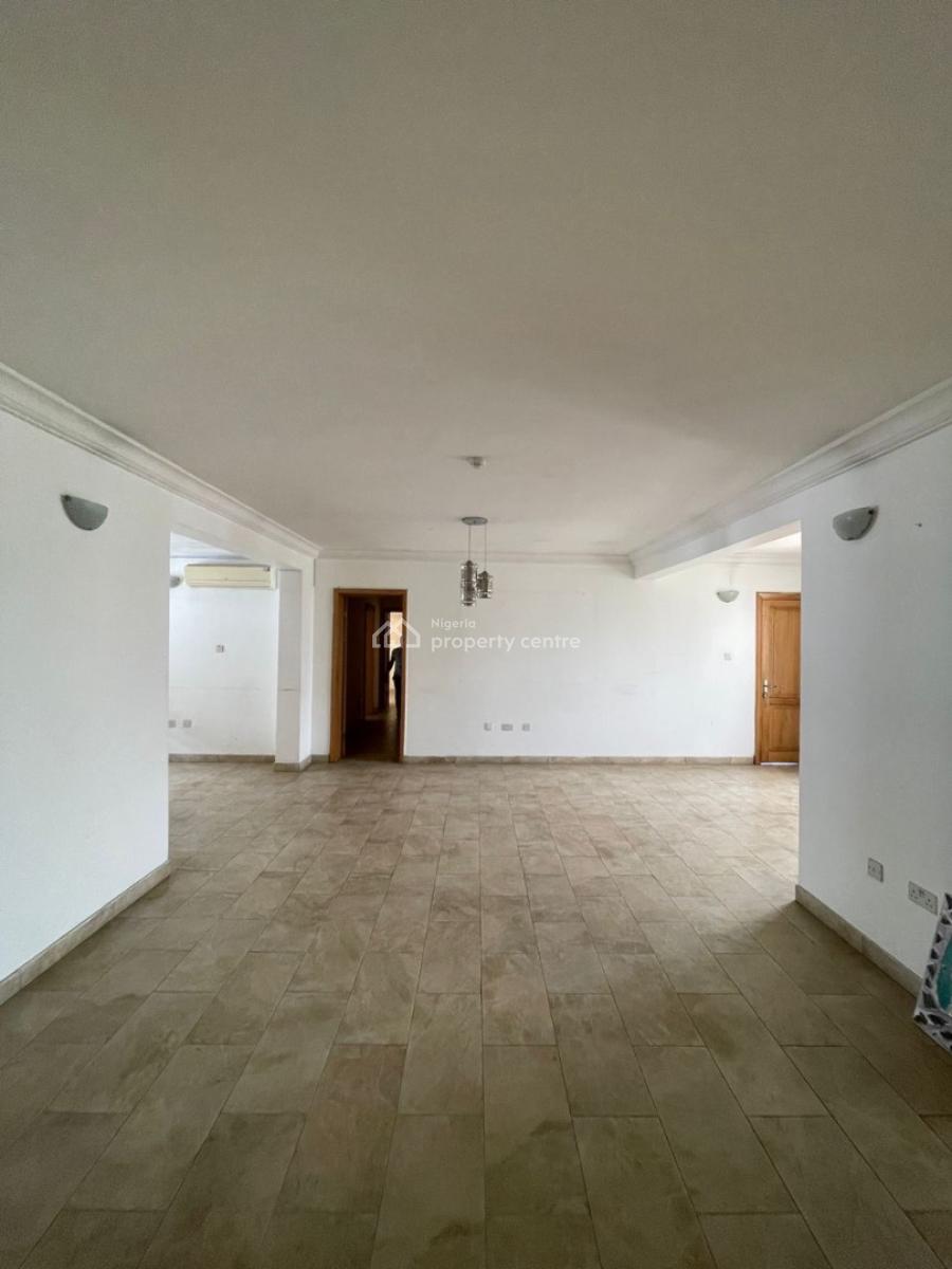 3bedroom Apartment, Lekki Phase 1, Lekki, Lagos, Flat / Apartment for Rent