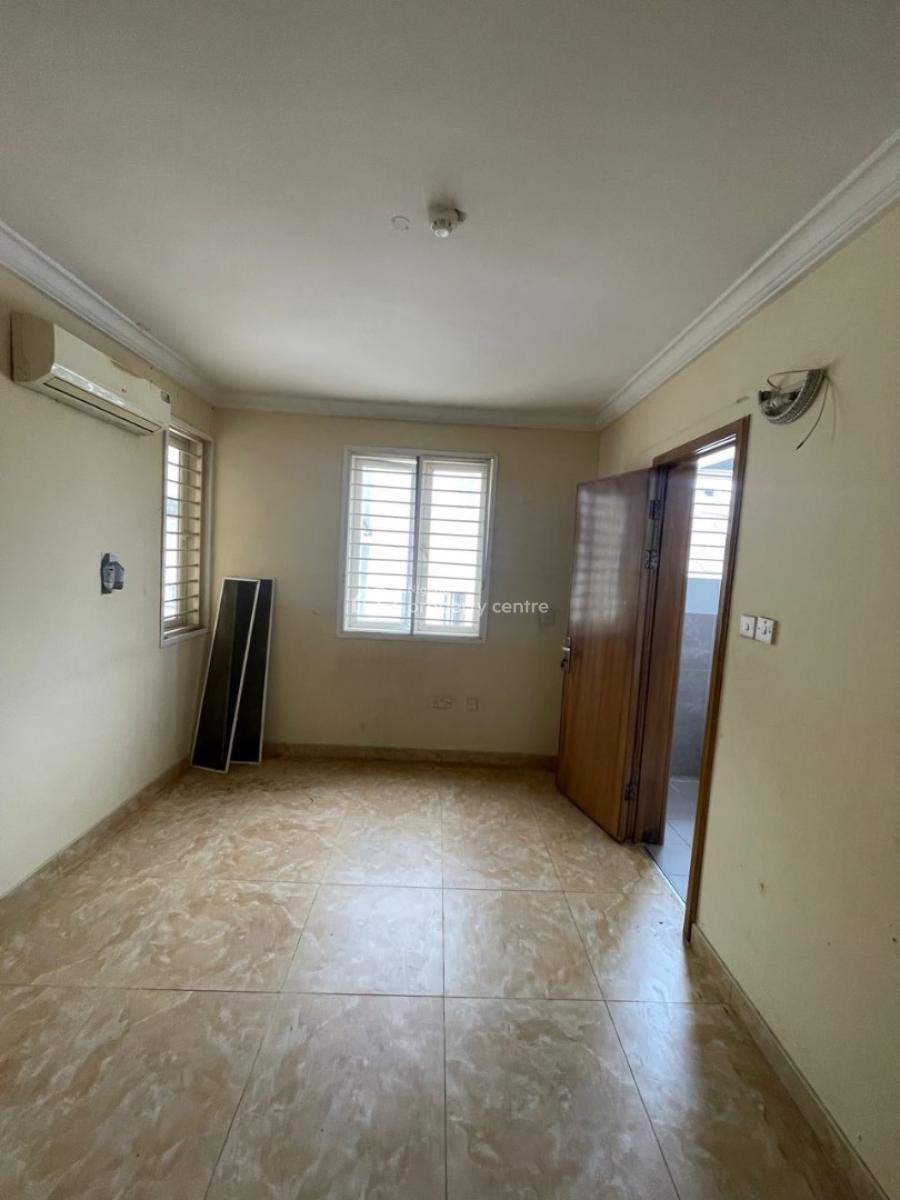 3bedroom Apartment, Lekki Phase 1, Lekki, Lagos, Flat / Apartment for Rent