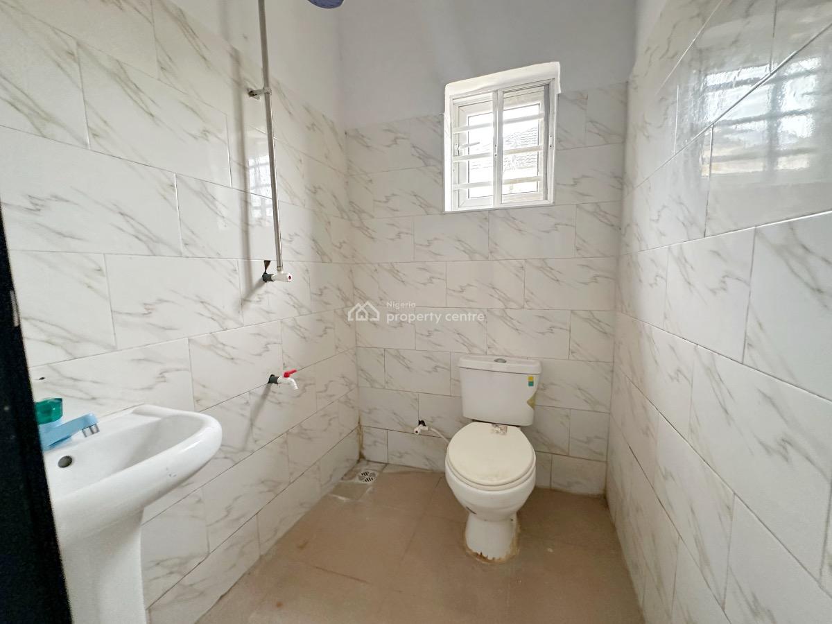 Luxury 2 Bedroom Flat, Olowora, Omole Phase 2 Extension, Omole Phase 2, Ikeja, Lagos, Flat / Apartment for Sale