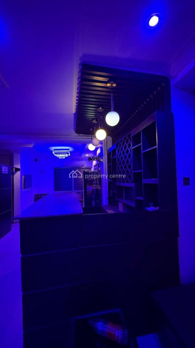 14 Room Hotel for Lease Behind Shoprit Ikeja, Alausa, Ikeja, Lagos, Hotel / Guest House for Rent