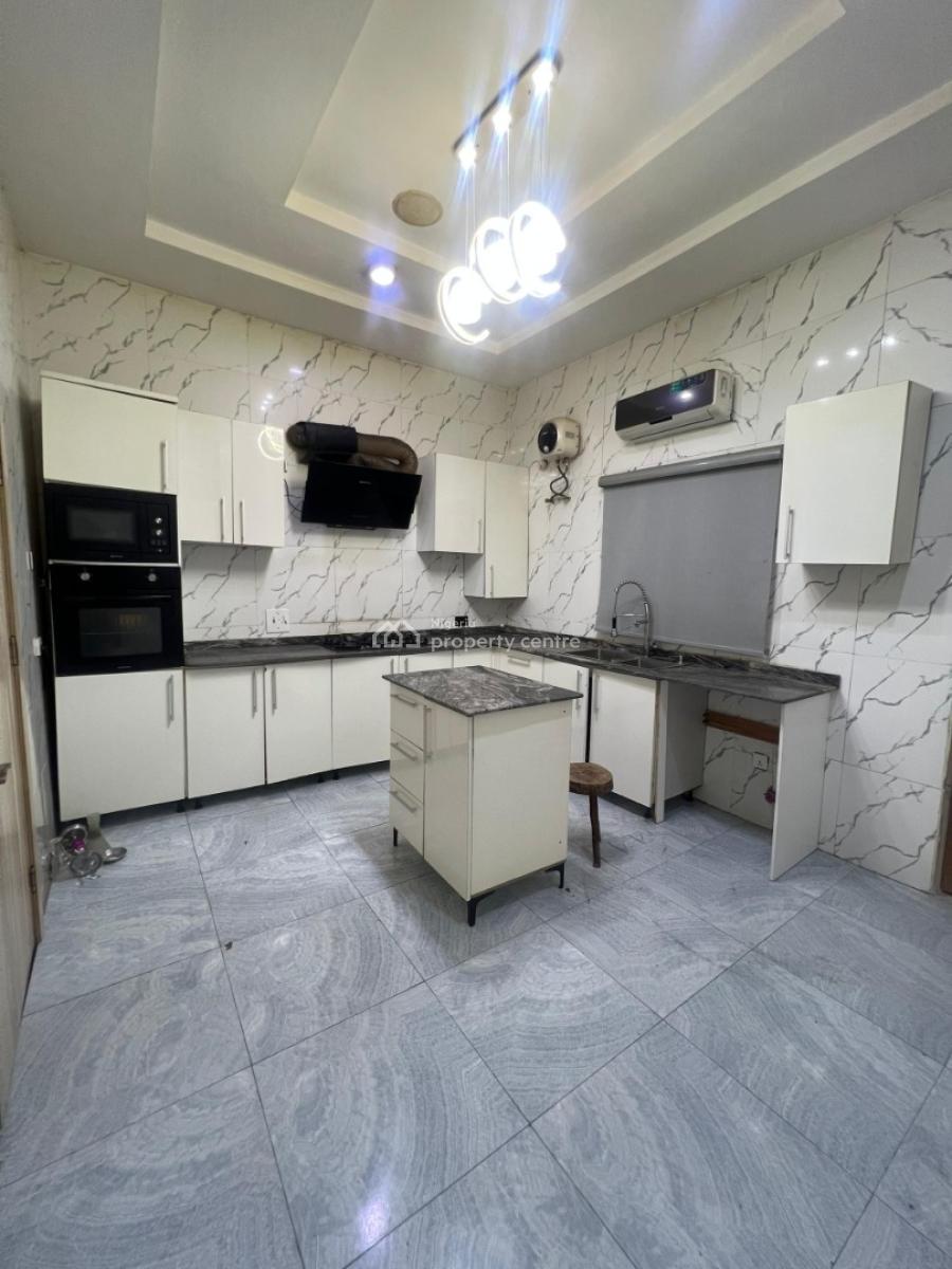 Luxury 4 Bedrooms + Bq Semi-detached Duplex, Orchid Hotel Road, Lekki, Lagos, Semi-detached Duplex for Sale