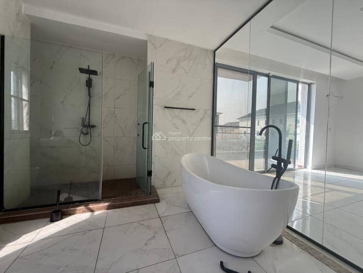 Gorgeous 4bedroom Terrace Duplex, Lekki Phase 1, Lekki, Lagos, Detached Duplex for Sale