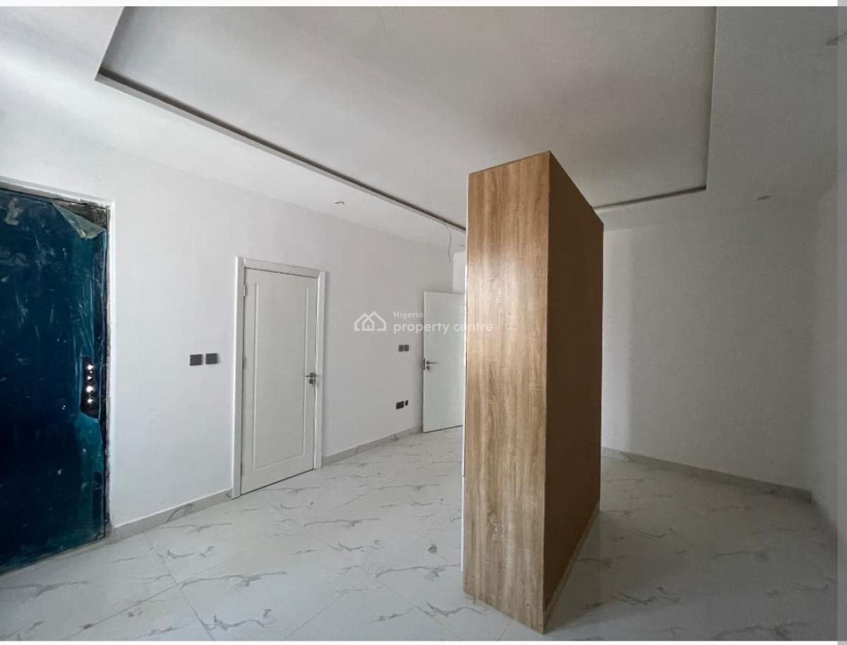 Elegant 3bedroom Penthouse Apartment with a Bq and an Elevator, Lekki Phase 1, Lekki, Lagos, Flat / Apartment for Sale