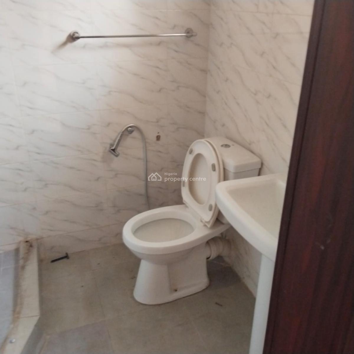 Luxury 3bedroom Terrace Duplex, Gra Phase 1, Magodo, Lagos, House for Rent