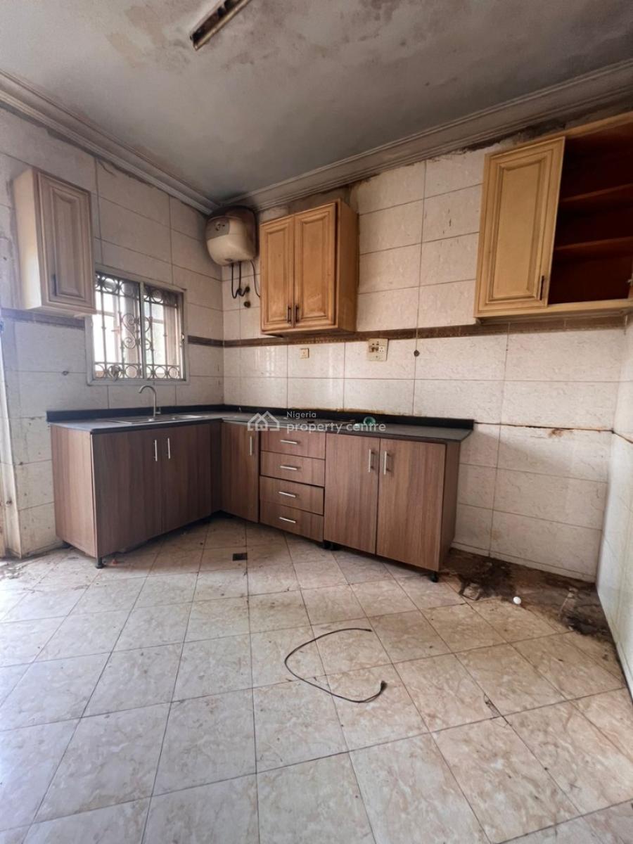 Massive 3 Beds Terrace Duplex with Family Lounge ,bq, Idu Industrial, Abuja, House for Sale