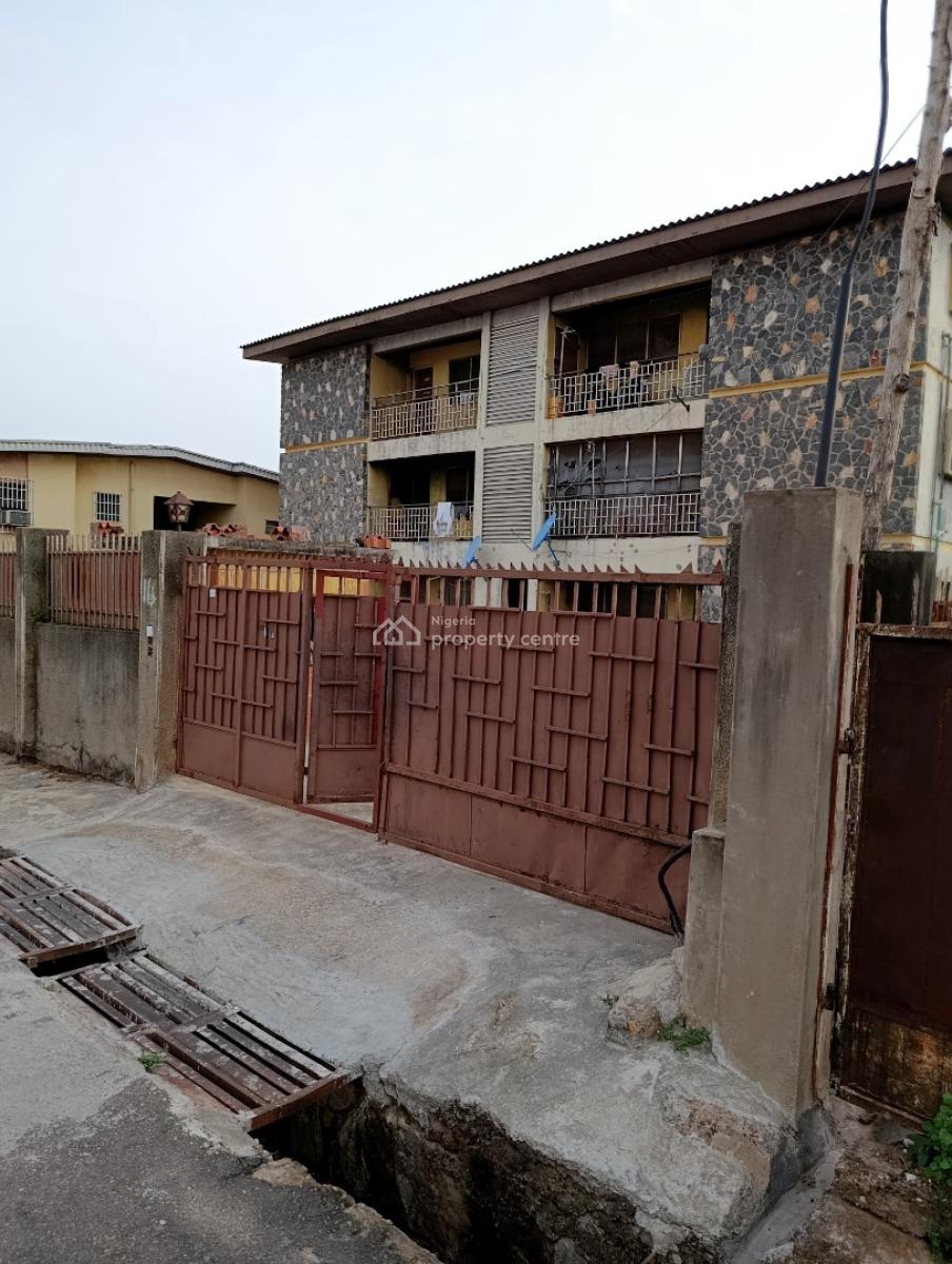 6 Flats of 4 Bedroom Each on 959sqm of Land Facing Street Tarred Road, Bovas, Adeoyo, Ringroad, Challenge, Ibadan, Oyo, Block of Flats for Sale