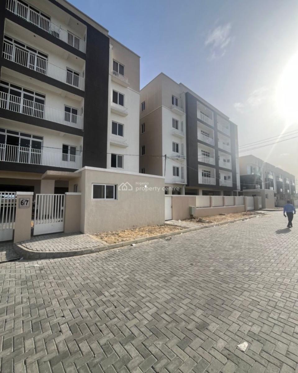 Lovely 2 Bedroom Apartment with Bq, Osapa London, Osapa, Lekki, Lagos, Block of Flats for Sale