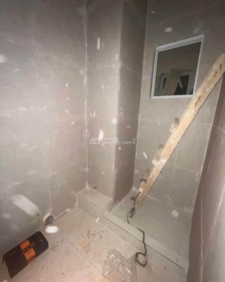 Lovely 2 Bedroom Apartment with Bq, Osapa London, Osapa, Lekki, Lagos, Block of Flats for Sale