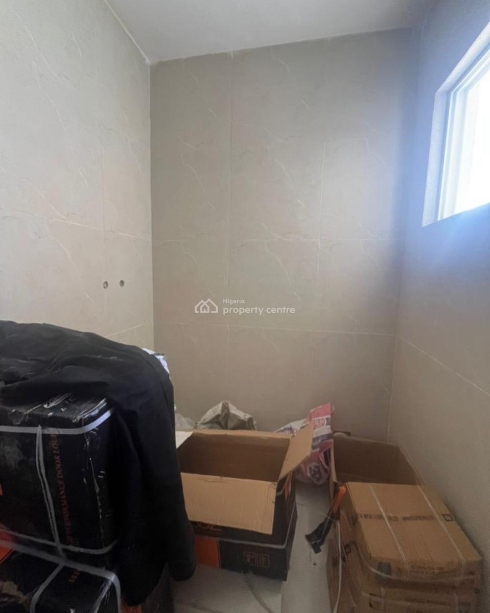 Lovely 3 Bedroom Apartment with Bq, Osapa London, Osapa, Lekki, Lagos, Block of Flats for Sale