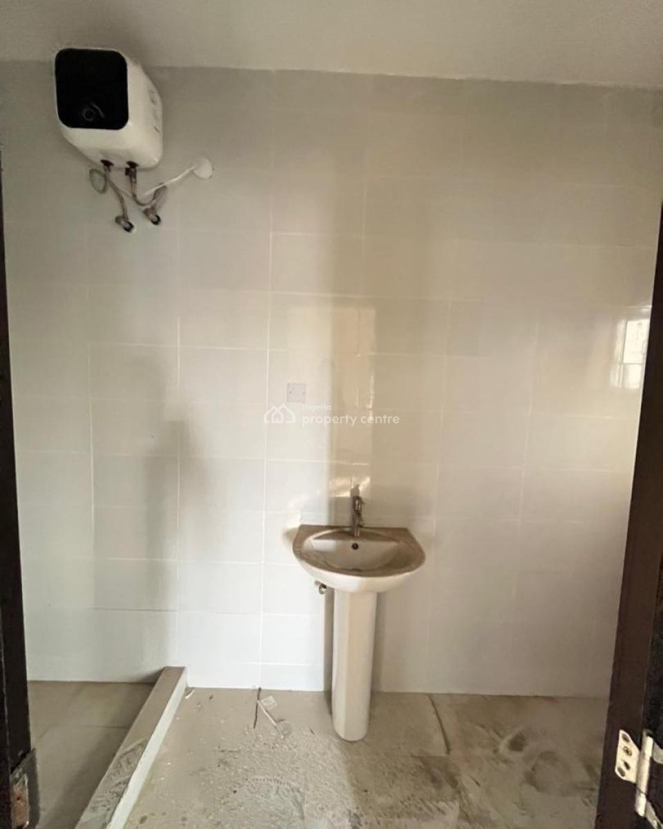 Lovely 3 Bedroom Apartment with Bq, Orchid, Lekki, Lagos, Block of Flats for Sale