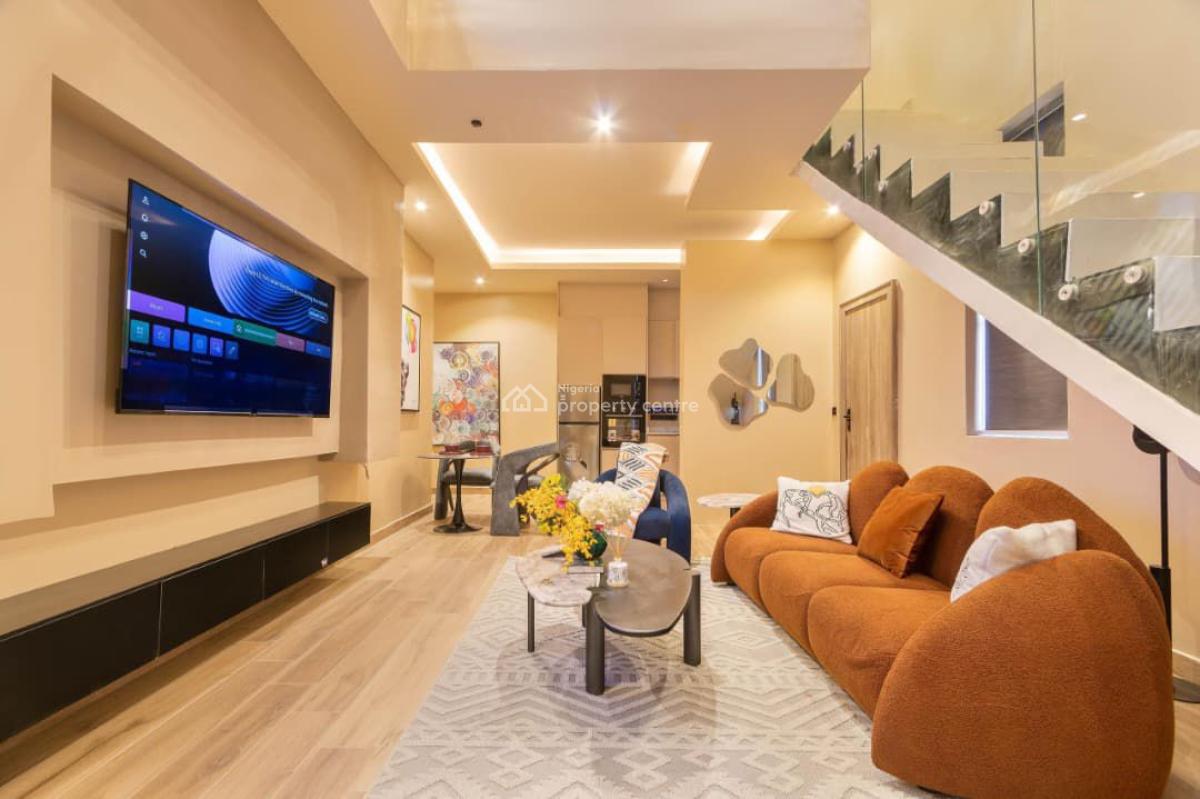 Luxury 1 Bedroom Loft with Speedy Wi-fi, Pool & Balcony, Aesthetically Pleasing, Secured and Serene, Comfortable Stay, Lekki, Lagos, Flat / Apartment Short Let