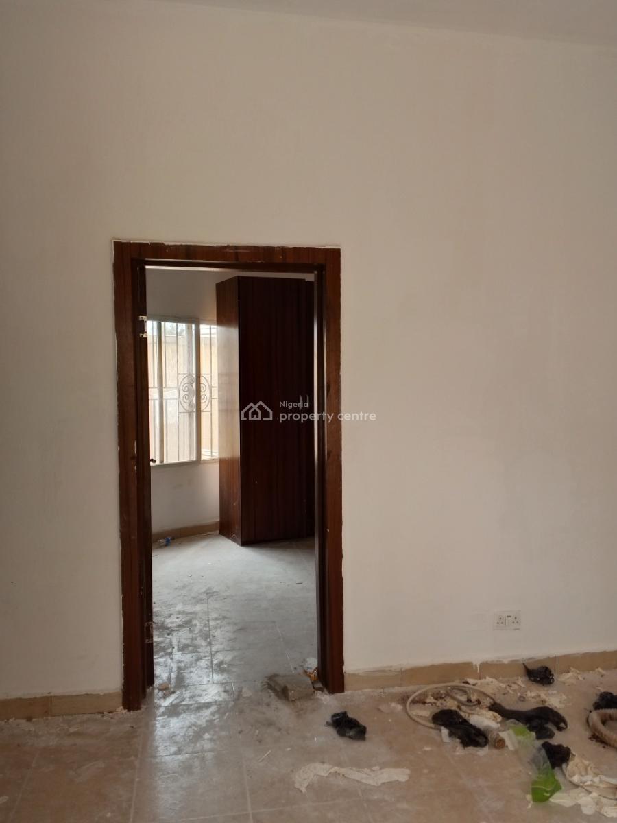 Newly Renovated Sizable 2bedroom Downstairs Apartment., Madiba Estate Gbetu Awoyaya New Road Behind Mayfair Gardens Estate., Awoyaya, Ibeju Lekki, Lagos, House for Rent