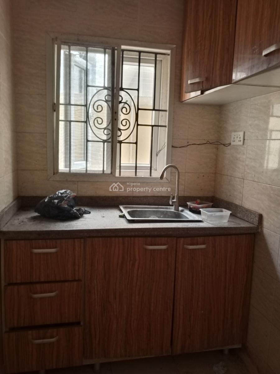 Newly Renovated Sizable 2bedroom Downstairs Apartment., Madiba Estate Gbetu Awoyaya New Road Behind Mayfair Gardens Estate., Awoyaya, Ibeju Lekki, Lagos, House for Rent