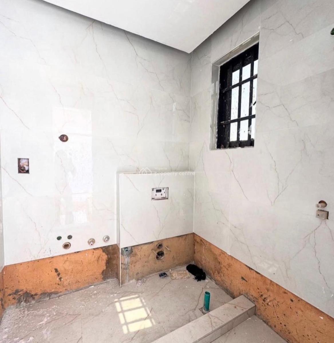 Well Crafted 3 Bedroom Apartment with Bq and Elevator, Ikoyi, Lagos, Flat / Apartment for Sale