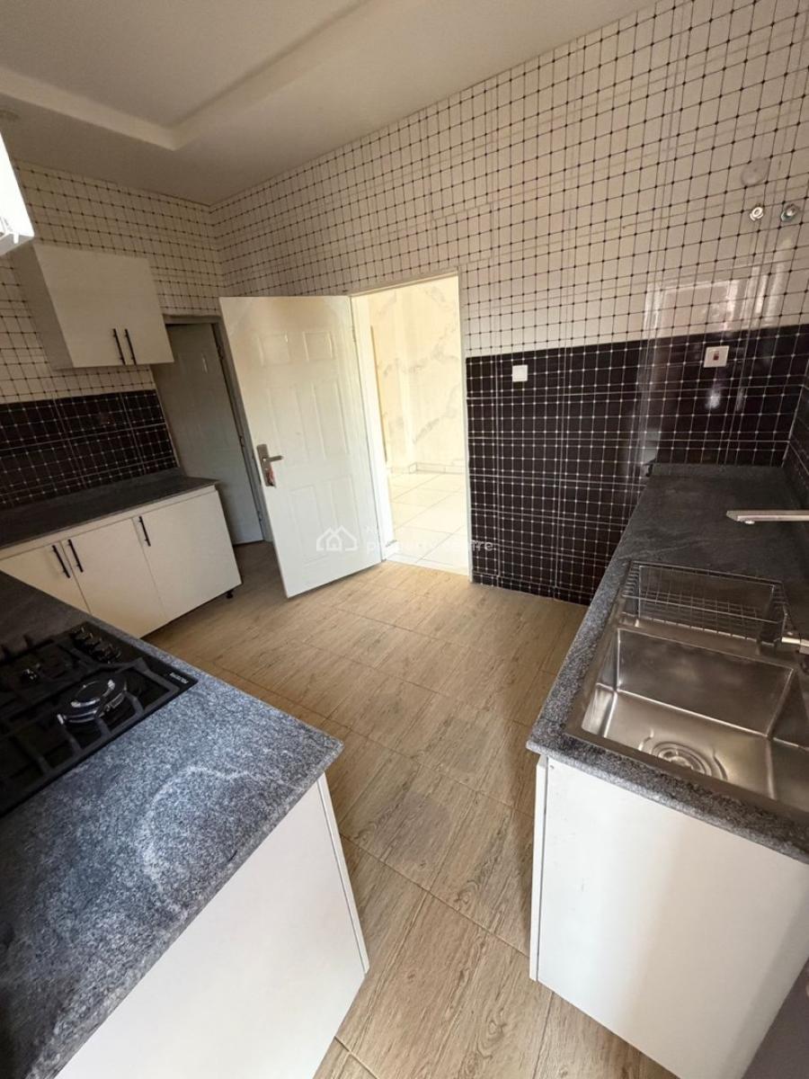 Beautiful 2 Bedrooms Spacious Apartment, 2nd Floor , Inside an Estate, Idu By Nizameyi Hospital, Karmo, Abuja, Flat / Apartment for Sale