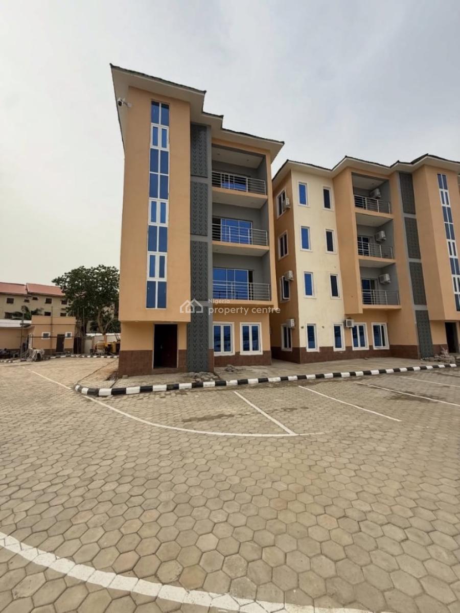 3 Bedroom Apartment, By Katampe, Jahi, Abuja, Flat / Apartment for Sale