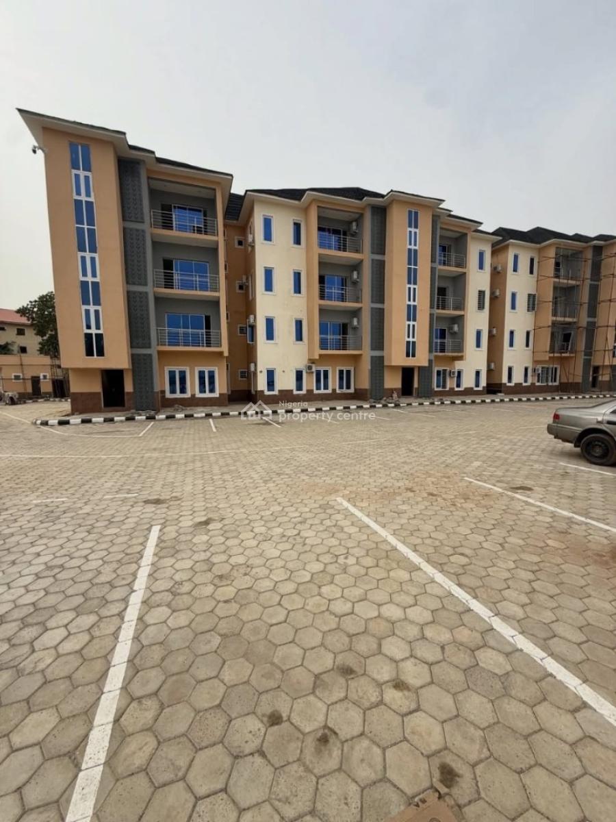 3 Bedroom Apartment, By Katampe, Jahi, Abuja, Flat / Apartment for Sale