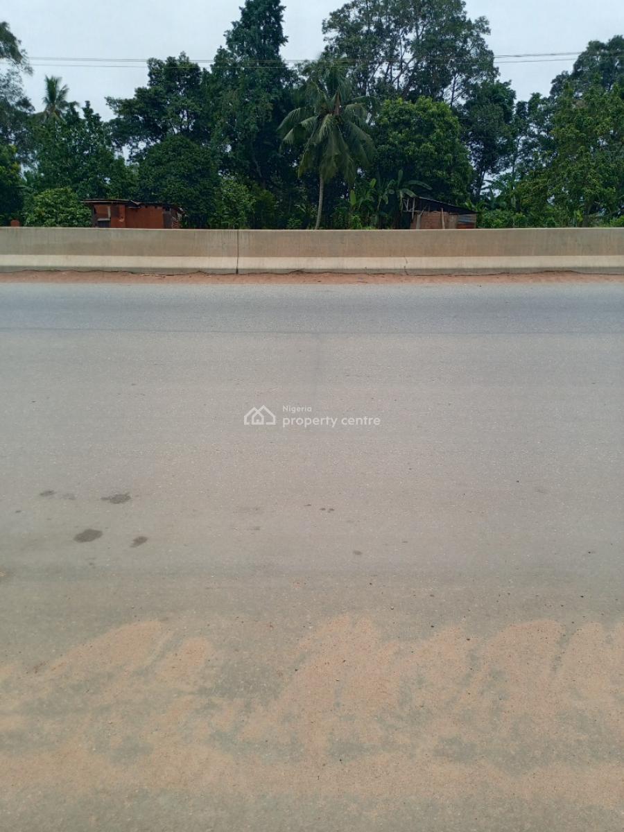 250 Acres Benin Abuja Expressway Near Egba, Benin Abuja Expressway Near Egba, Uhunmwonde, Edo, Mixed-use Land for Sale