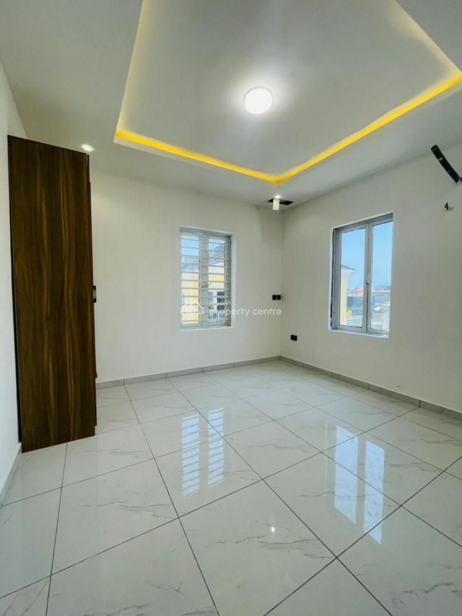 2 Bedroom Apartment, Ikate, Lekki, Lagos, Block of Flats for Sale