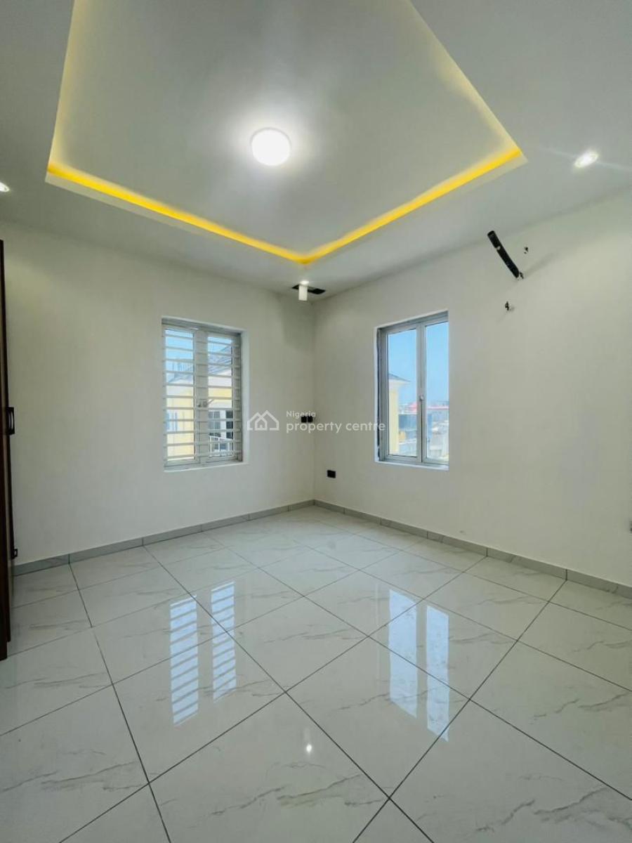 2 Bedroom Apartment, Ikate, Lekki, Lagos, Block of Flats for Sale