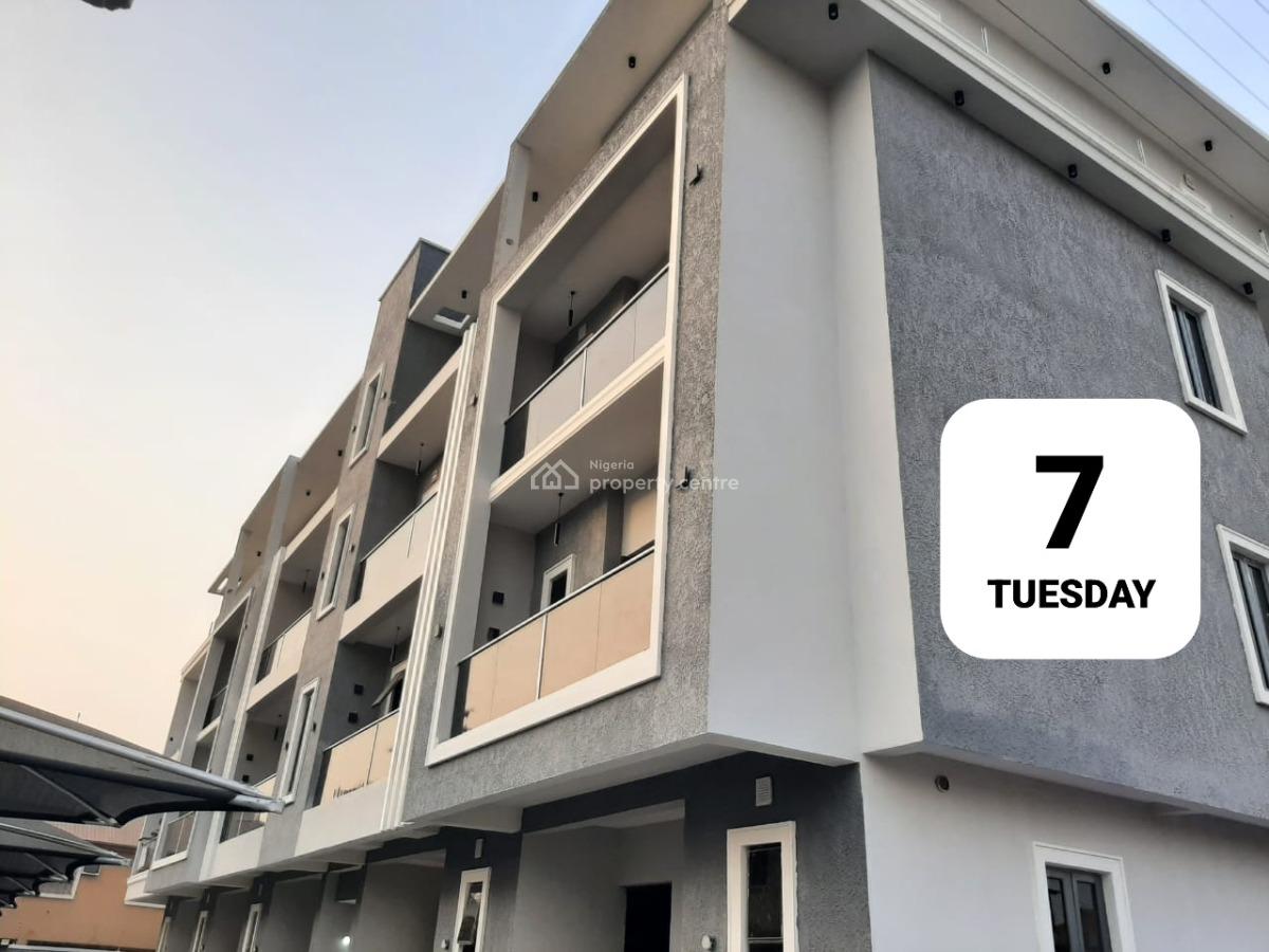 Serviced with 24/7 Power Supply 4 Bedroom En-suite Townhouse with an E, Lekki Phase 1, Lekki, Lagos, Terraced Duplex for Rent