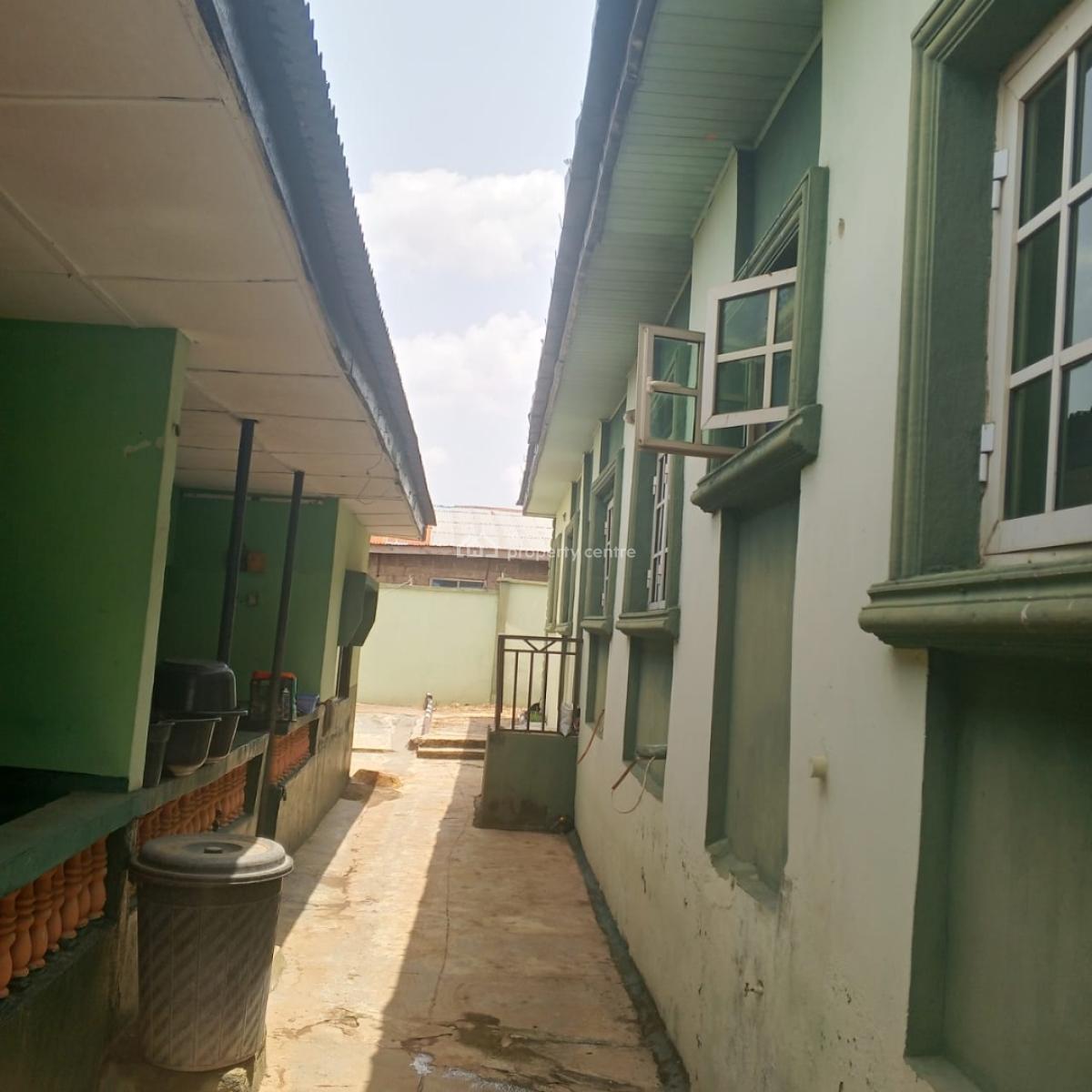 a Unit of 3 Bedroom with 2 Units of Room and Parlour Self Contain, Iyana Agbala, Alakia, Ibadan, Oyo, Block of Flats for Sale