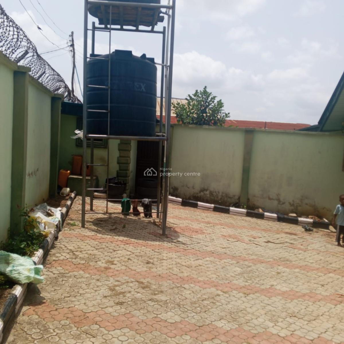 a Unit of 3 Bedroom with 2 Units of Room and Parlour Self Contain, Iyana Agbala, Alakia, Ibadan, Oyo, Block of Flats for Sale