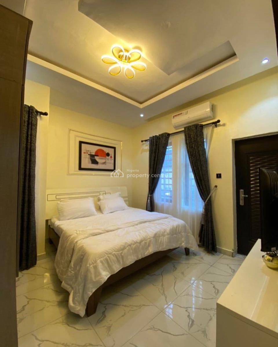 Lovely 1 Bedroom Apartment, Ologolo, Ologolo, Lekki, Lagos, Block of Flats for Sale