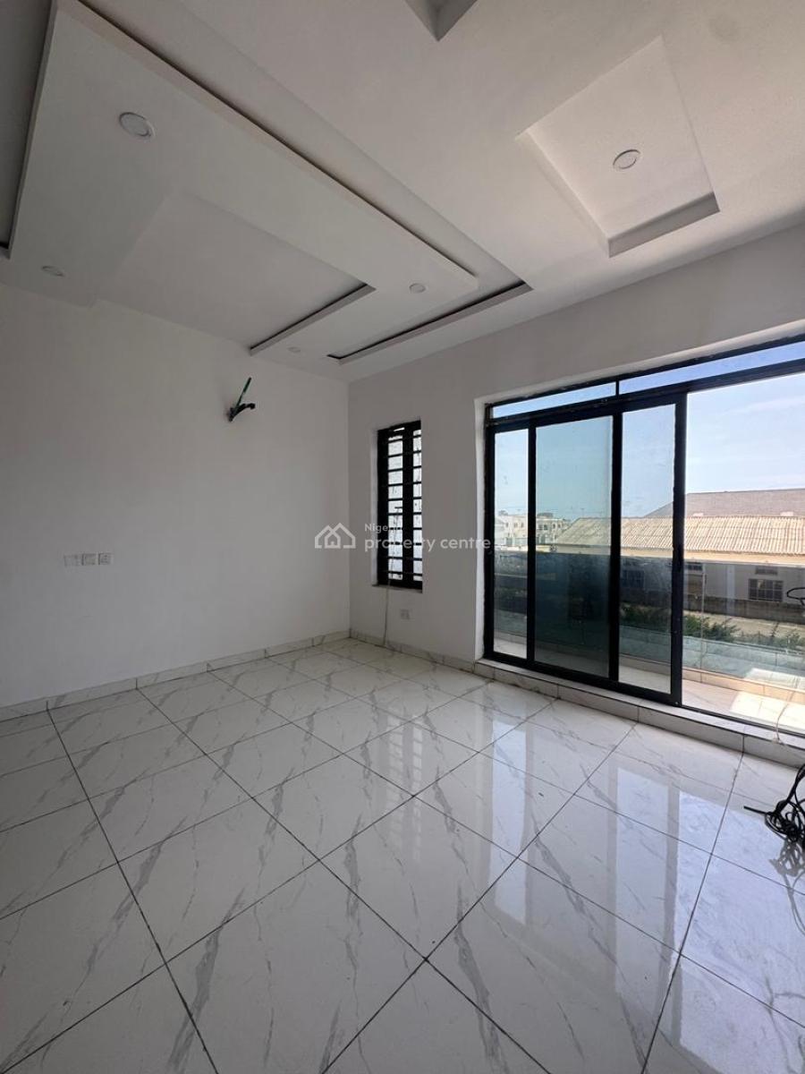 Spacious 4 Bedroom Terrace Duplex, Ologolo, Lekki, Lagos, Terraced Duplex for Sale