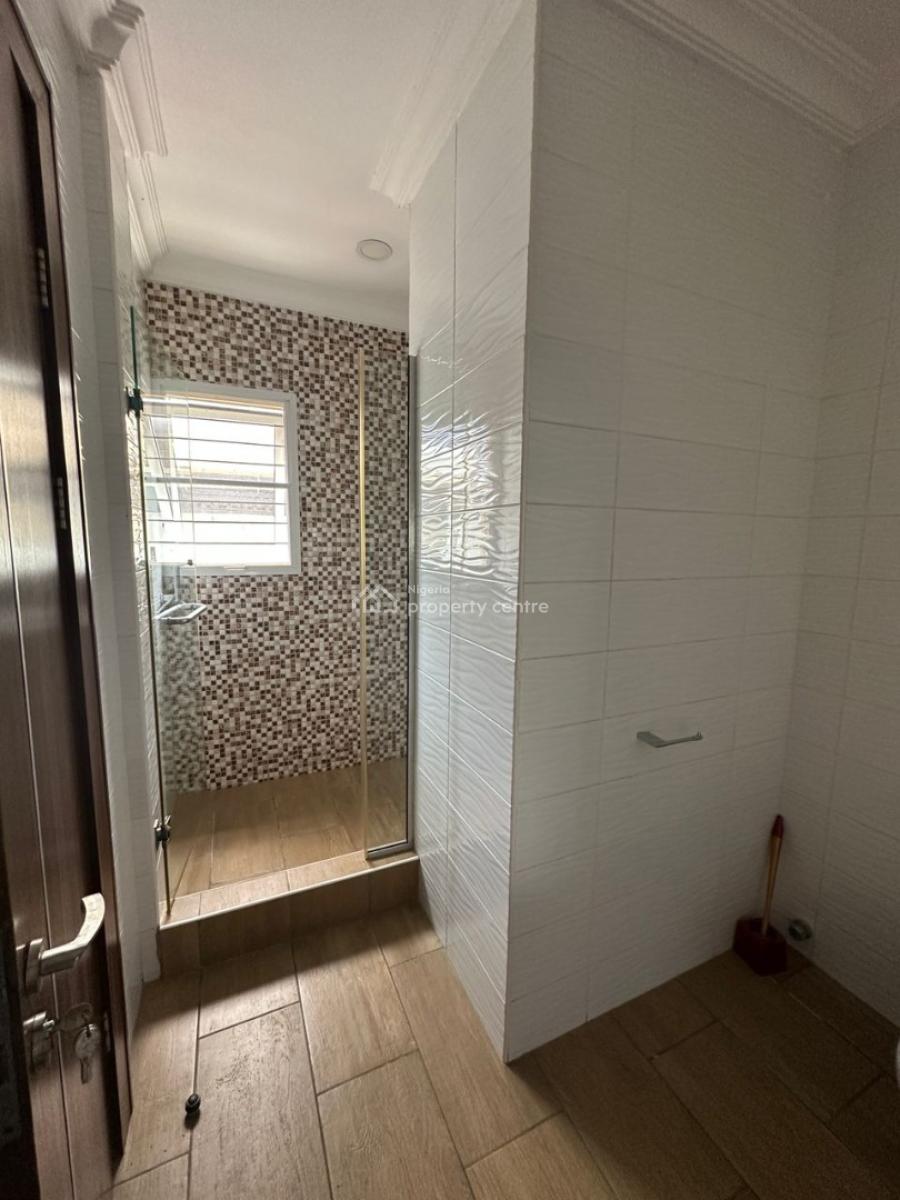 Well-maintained & Spacious 4-bedroom Terrace with Bq, Banana Island, Ikoyi, Lagos, Terraced Duplex for Rent