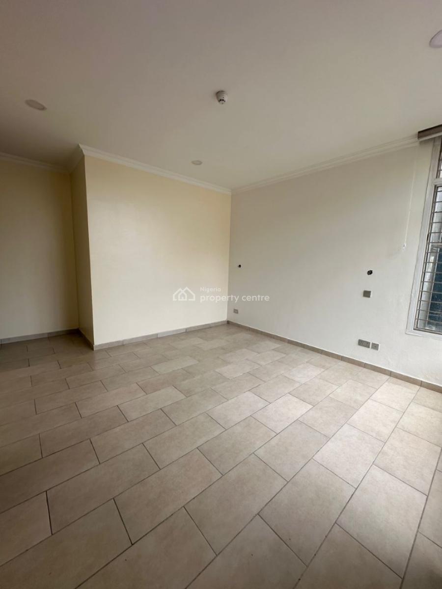 Well-maintained & Spacious 4-bedroom Terrace with Bq, Banana Island, Ikoyi, Lagos, Terraced Duplex for Rent