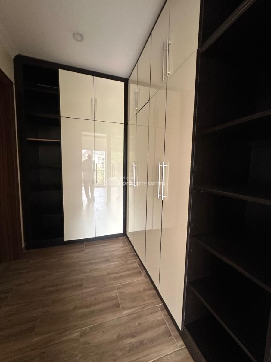 Well-maintained & Spacious 4-bedroom Terrace with Bq, Banana Island, Ikoyi, Lagos, Terraced Duplex for Rent