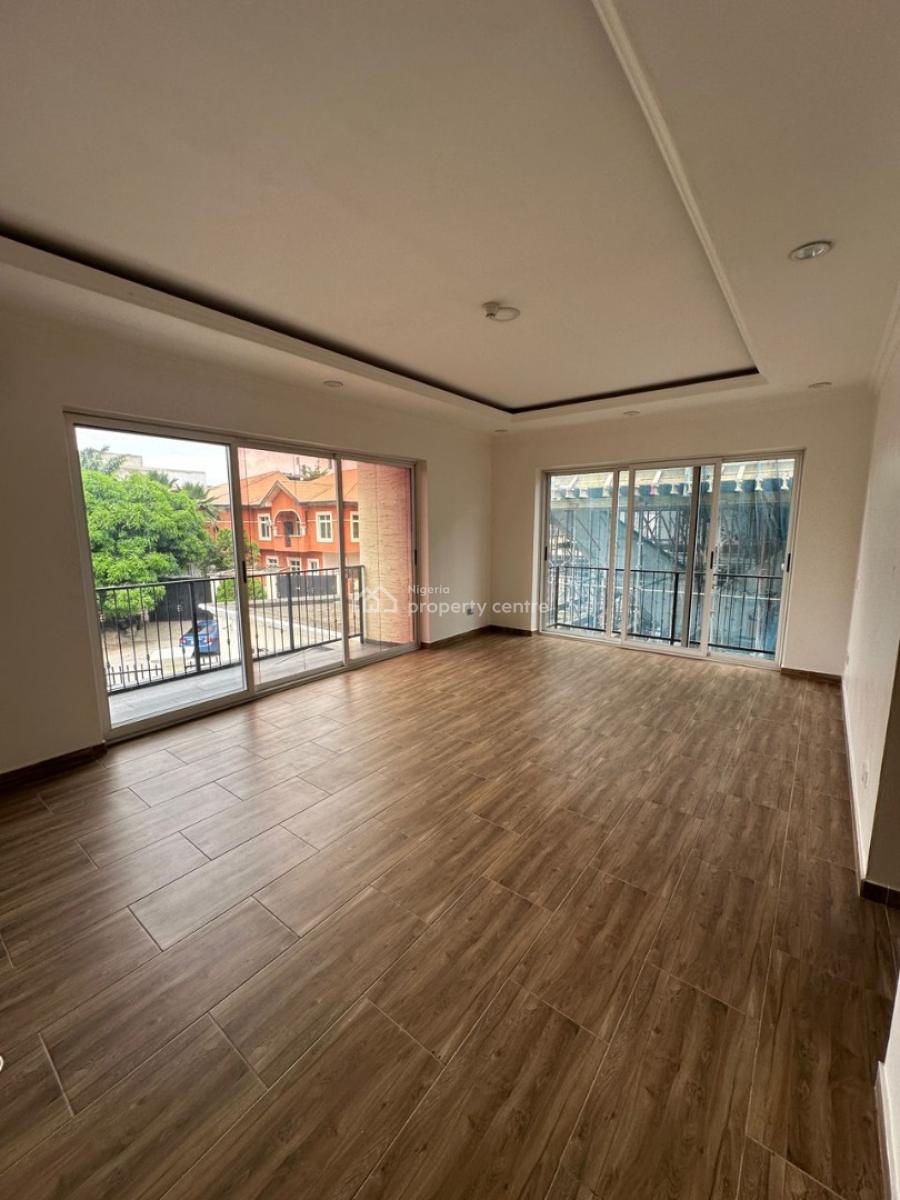 Well-maintained & Spacious 4-bedroom Terrace with Bq, Banana Island, Ikoyi, Lagos, Terraced Duplex for Rent