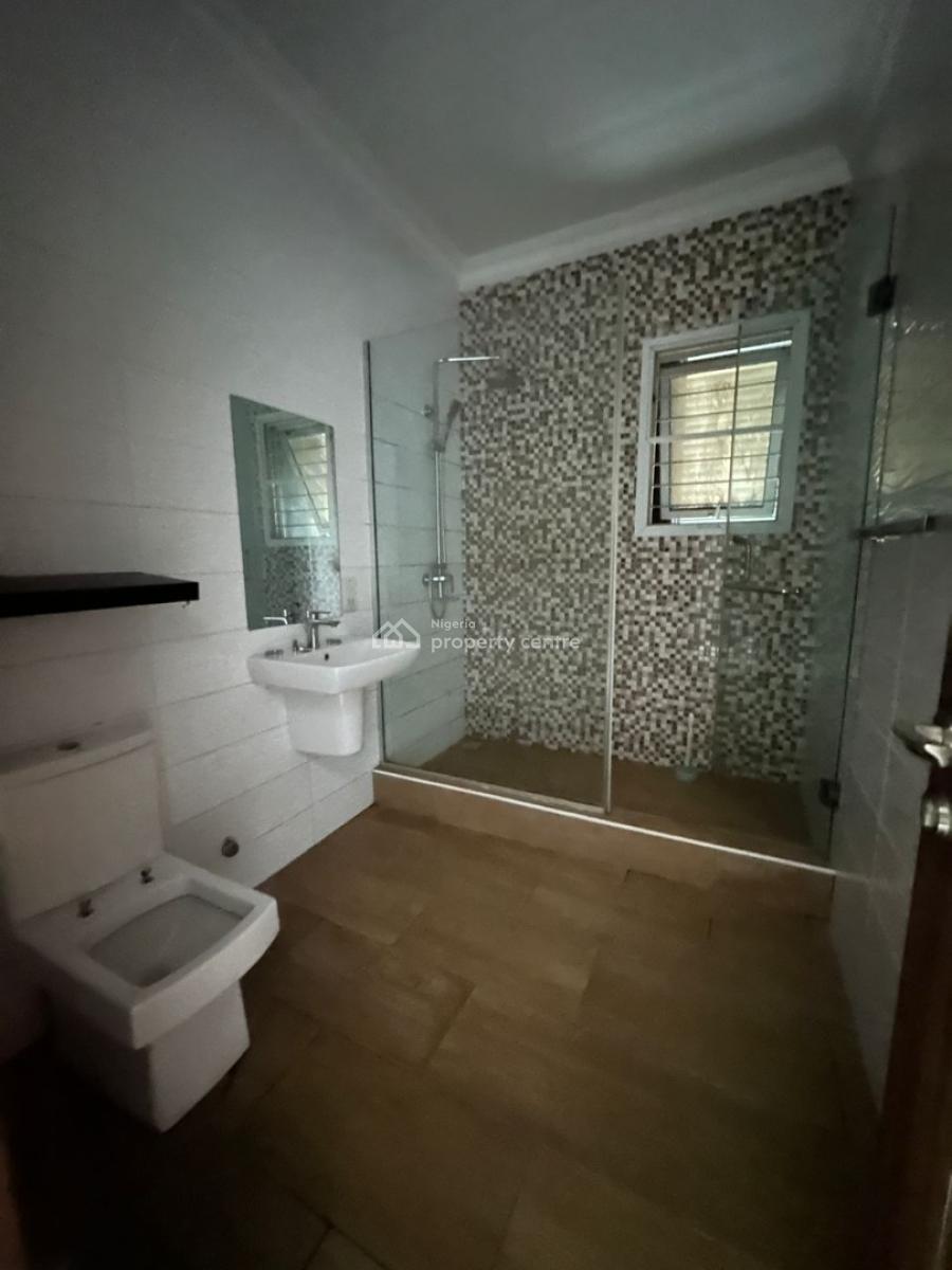 Well-maintained & Spacious 4-bedroom Terrace with Bq, Banana Island, Ikoyi, Lagos, Terraced Duplex for Rent