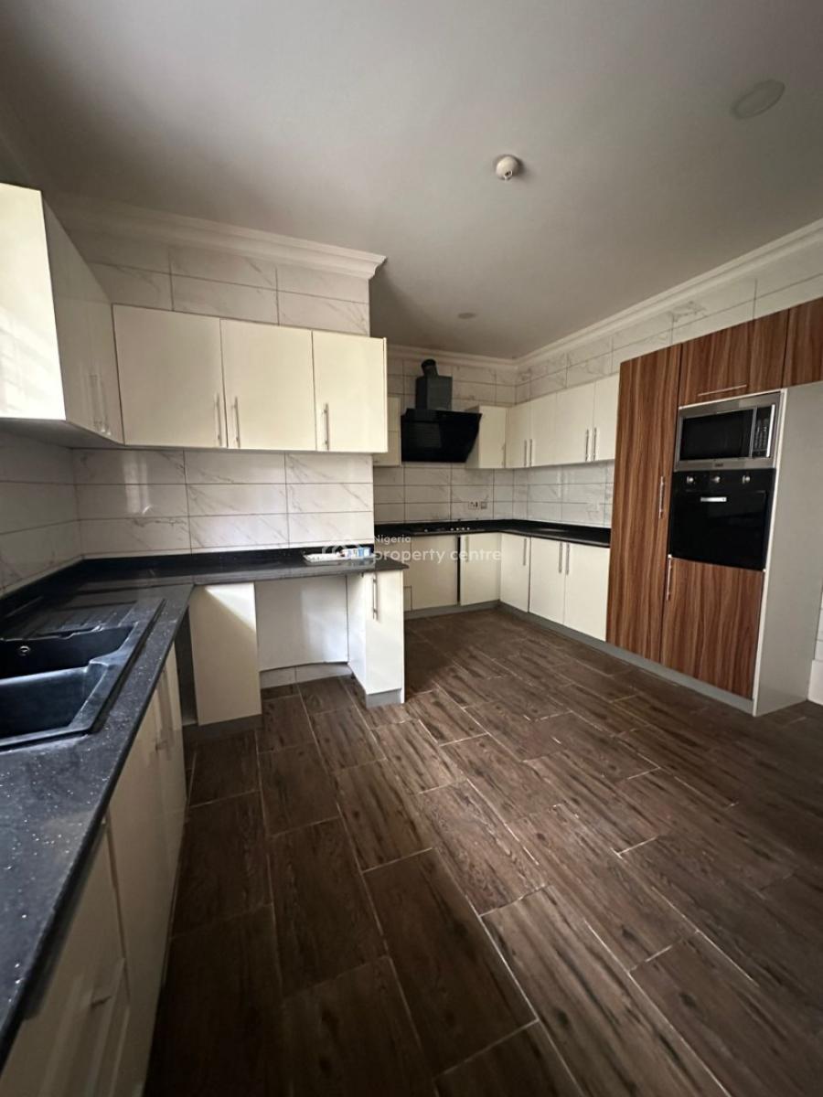 Well-maintained & Spacious 4-bedroom Terrace with Bq, Banana Island, Ikoyi, Lagos, Terraced Duplex for Rent