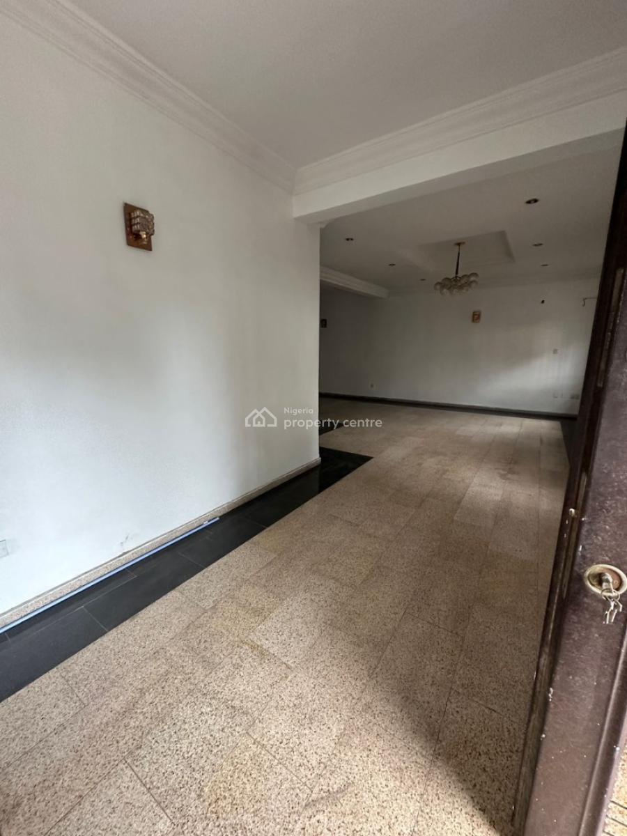 Newly Renovated 4-bedroom Semi-detached Duplex + Office + 2 Bq, Parkview, Ikoyi, Lagos, Semi-detached Duplex for Rent
