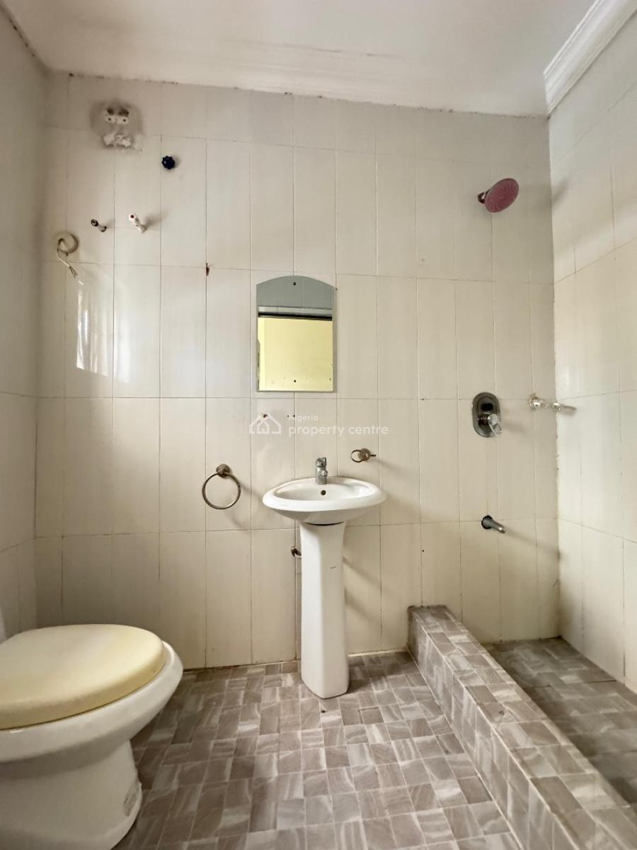 Very Spacious 4 Bedroom Semi Detached Duplex with Bq, Surulere, Ogunlana, Surulere, Lagos, Semi-detached Duplex for Sale