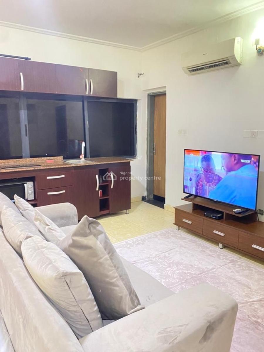 Luxury Brand New Studio Apartment, Off Admiralty, Lekki Phase 1, Lekki, Lagos, Flat / Apartment Short Let