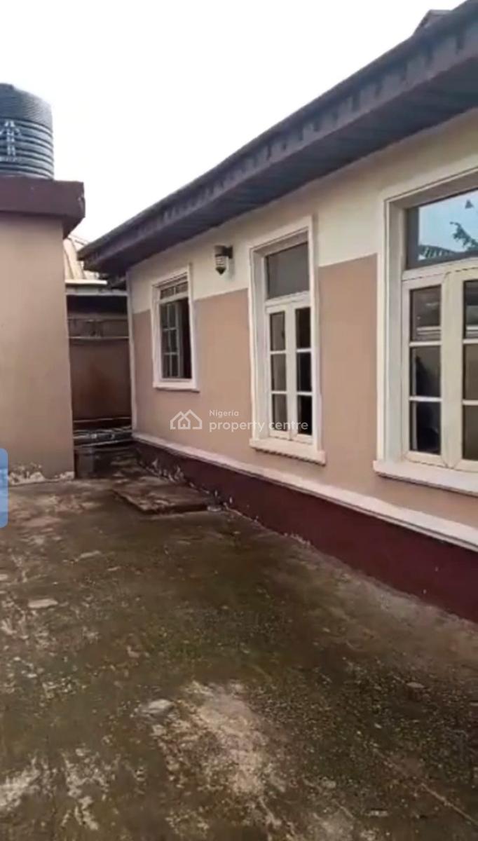 Standard 4 Flats 2 Units of 3 Bedroom Flat All Ensuite and 2 Unit of a, Ikpoba Okha, Edo, Block of Flats for Sale