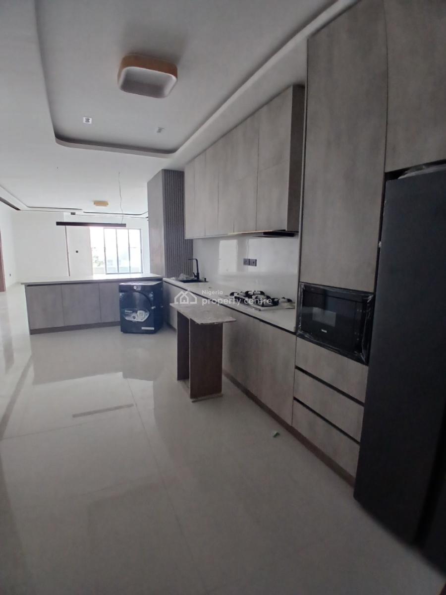 Tastefully Finished and Newly Built and Serviced with 24/7 Power Suppl, Lekki Phase 1, Lekki, Lagos, Flat / Apartment for Rent