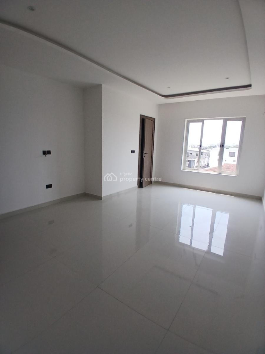 Tastefully Finished and Newly Built and Serviced with 24/7 Power Suppl, Lekki Phase 1, Lekki, Lagos, Flat / Apartment for Rent