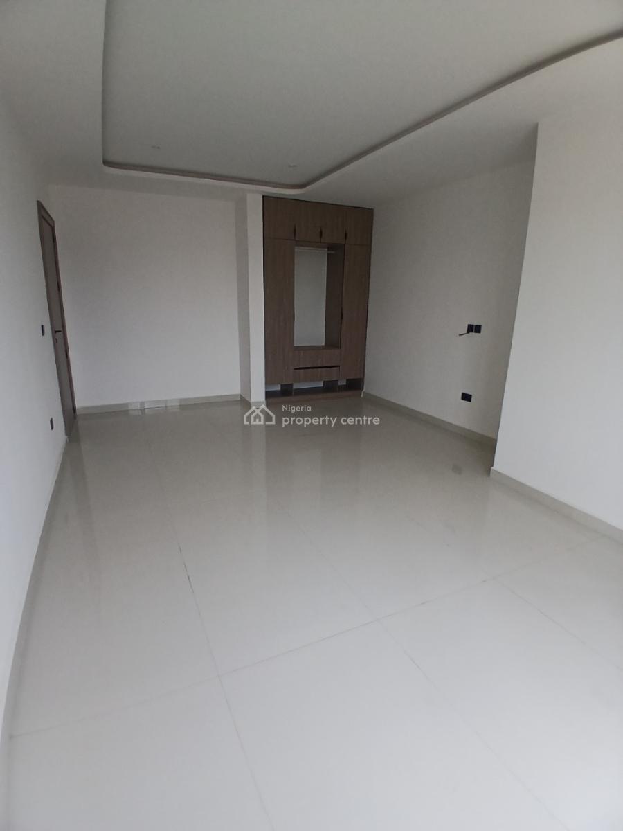 Tastefully Finished and Newly Built and Serviced with 24/7 Power Suppl, Lekki Phase 1, Lekki, Lagos, Flat / Apartment for Rent