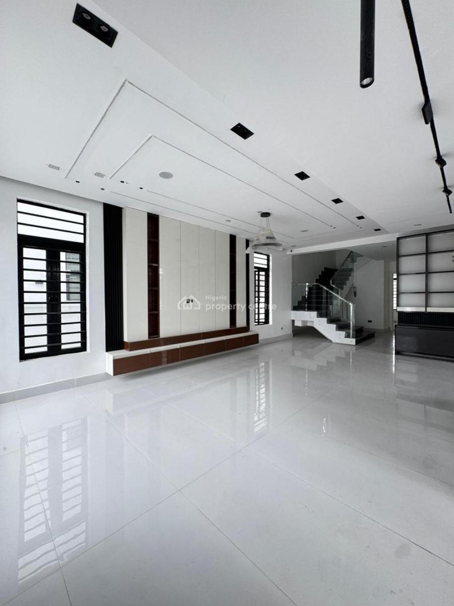 Family Friendly 5 Bedroom Detached Duplex + Bq, Gym, Pool, Rooftop, Lekki Phase 1, Lekki, Lagos, Detached Duplex for Sale